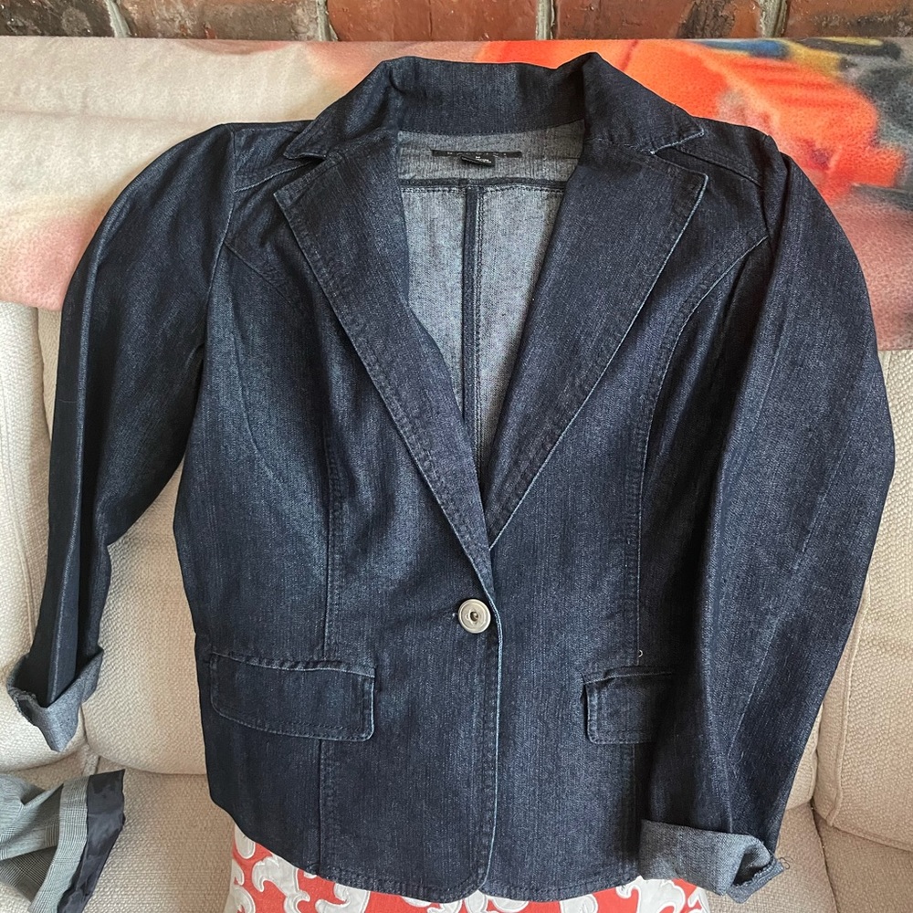 Jacket - Picture 2 of 3